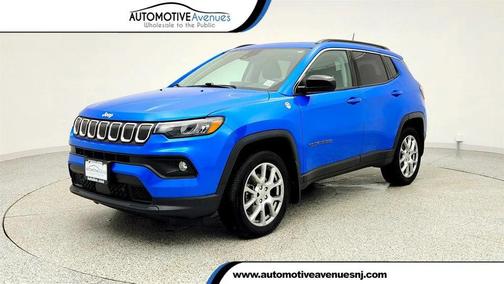 2022 Jeep Compass Latitude Lux