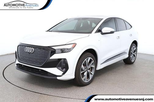 2024 Audi Q4 e-tron Premium 50 quattro