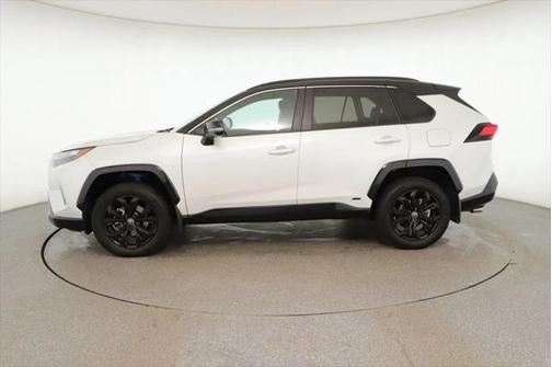 2023 Toyota RAV4 Hybrid SE