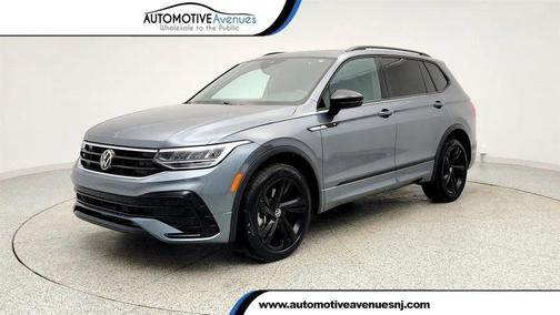 2023 Volkswagen Tiguan 2.0T SE R-Line Black 4MOTION