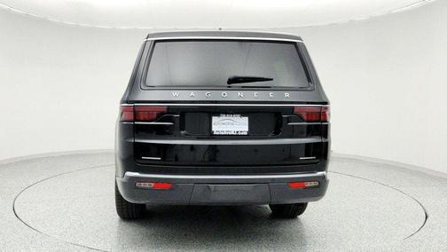 2022 Jeep Wagoneer Series III 4x4