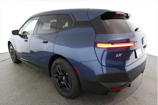 2025 BMW iX xDrive50