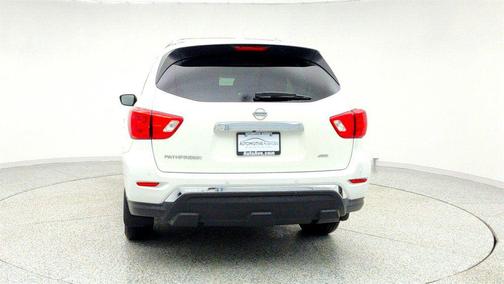 2019 Nissan Pathfinder S
