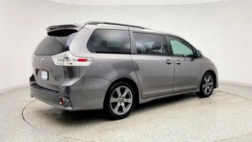 2018 Toyota Sienna SE Premium