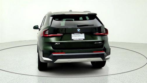 San Remo Green Metallic 2025 BMW X1 xDrive28i