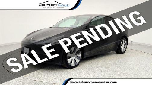 2024 Tesla Model Y Long Range Dual Motor All-Wheel Drive