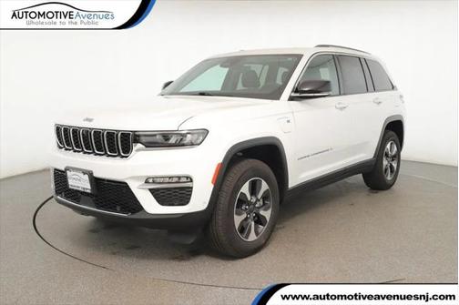 2023 Jeep Grand Cherokee 4xe Base