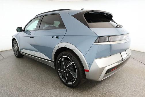 2025 Hyundai IONIQ 5 Limited
