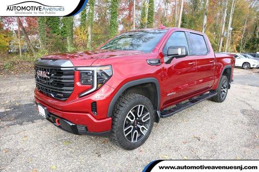 2023 GMC Sierra 1500 AT4