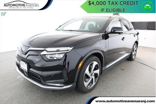 2023 VinFast VF 8 Eco AWD 82 kWh