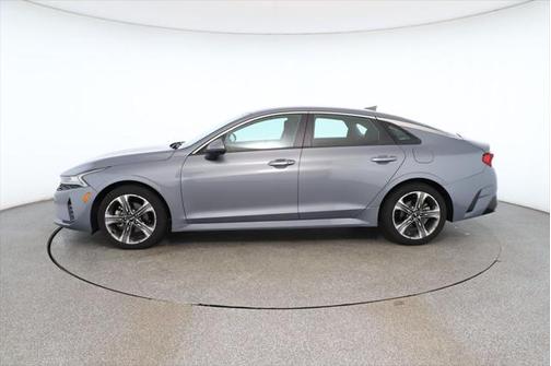 2022 Kia K5 LXS