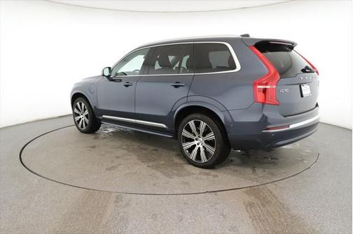 2024 Volvo XC90 Recharge Plug-In Hybrid T8 Plus Bright Theme 7-Seater