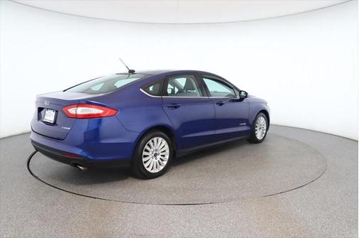 2016 Ford Fusion Hybrid S