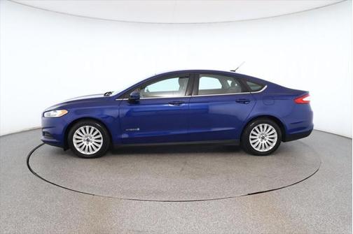 2016 Ford Fusion Hybrid S