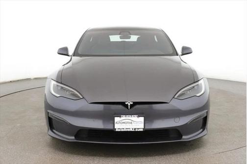 2022 Tesla Model S Plaid