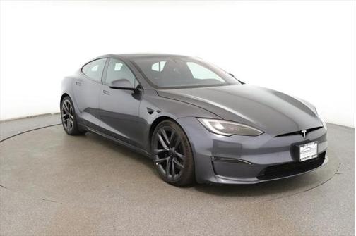 2022 Tesla Model S Plaid