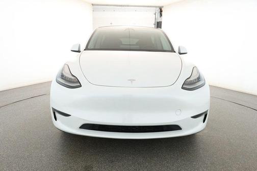 2023 Tesla Model Y Long Range AWD