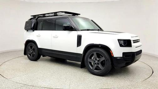 2024 Land Rover Defender 110 P400 X-Dynamic SE