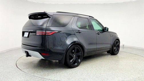 2024 Land Rover Discovery P360 Metropolitan Edition