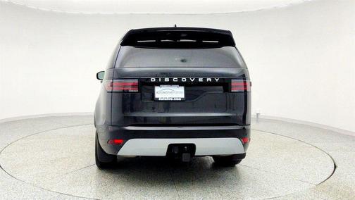 2024 Land Rover Discovery P360 Metropolitan Edition