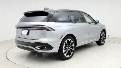 2024 Lincoln Nautilus Reserve