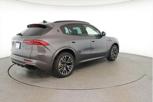 2023 Maserati Grecale Modena