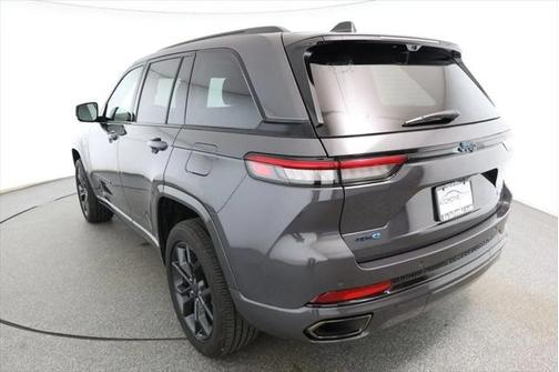 2023 Jeep Grand Cherokee 4xe 30th Anniversary