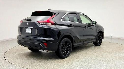 2023 Mitsubishi Eclipse Cross LE