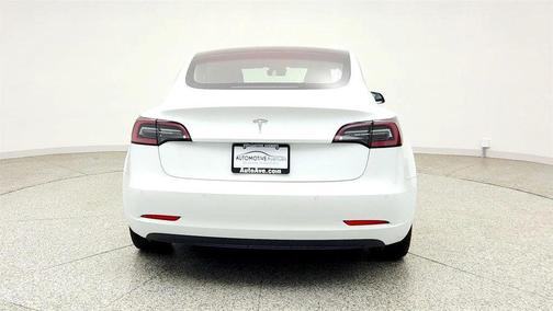 Pearl White Multi-Coat 2018 Tesla Model 3 Long Range