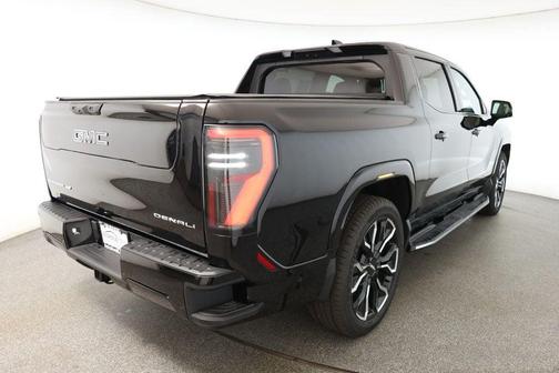 2025 GMC Sierra EV Extended Range Denali