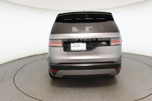 2021 Land Rover Discovery P300 S R-Dynamic