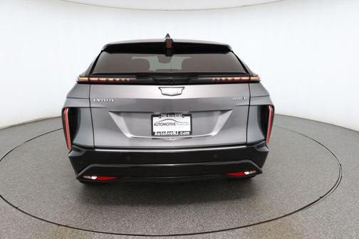 2023 Cadillac LYRIQ Luxury