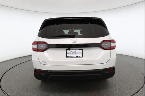 2024 Honda Pilot LX