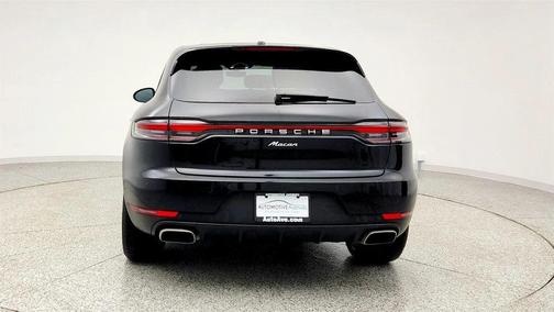 2021 Porsche Macan AWD