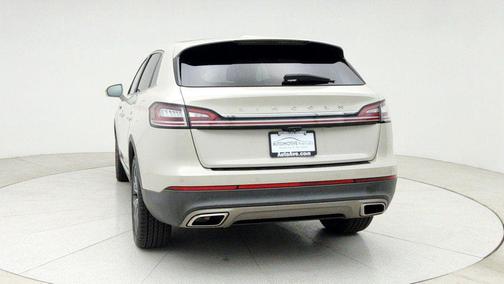 2021 Lincoln Nautilus Reserve