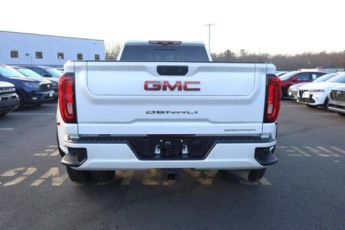 2022 GMC Sierra 3500 Denali