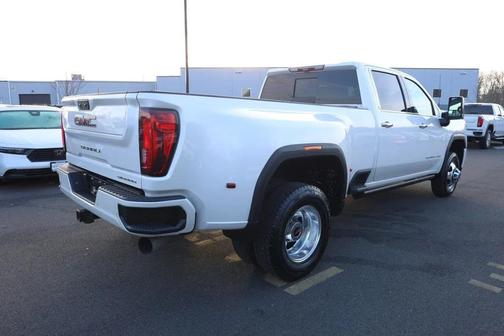 2022 GMC Sierra 3500 Denali