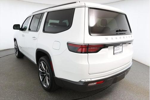 2022 Jeep Wagoneer Series III 4x2