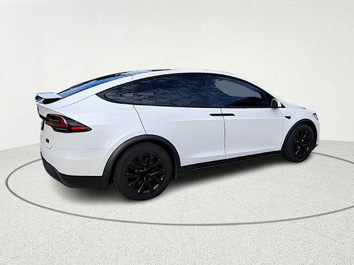 2023 Tesla Model X Plaid Tri Motor All-Wheel Drive