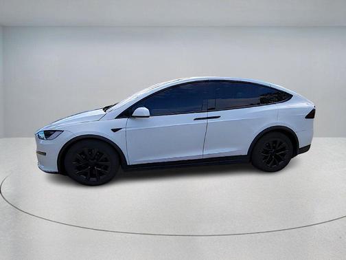 2023 Tesla Model X Plaid Tri Motor All-Wheel Drive