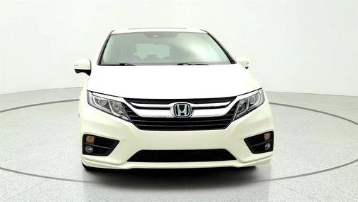 White Diamond Pearl 2019 Honda Odyssey EX