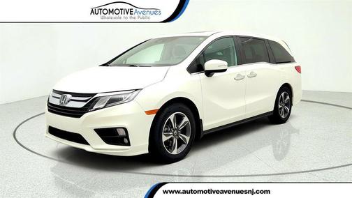 White Diamond Pearl 2019 Honda Odyssey EX