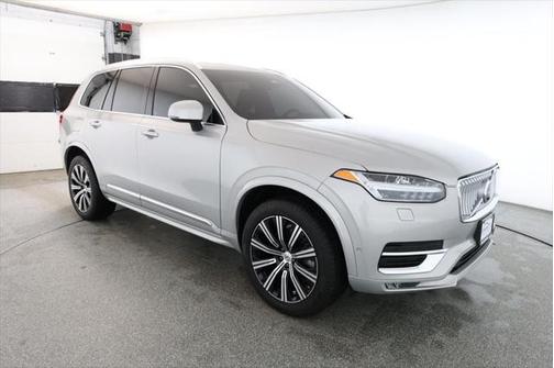 2024 Volvo XC90 B6 Plus Bright Theme 7-Seater