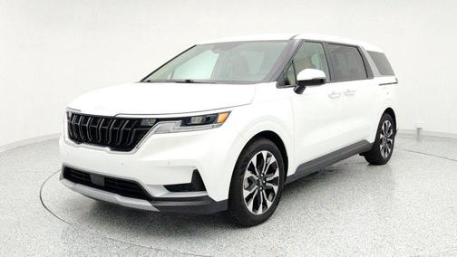 2024 Kia Carnival EX