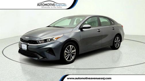 Gravity Gray 2023 Kia Forte LXS