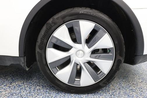 2023 Tesla Model Y Long Range AWD