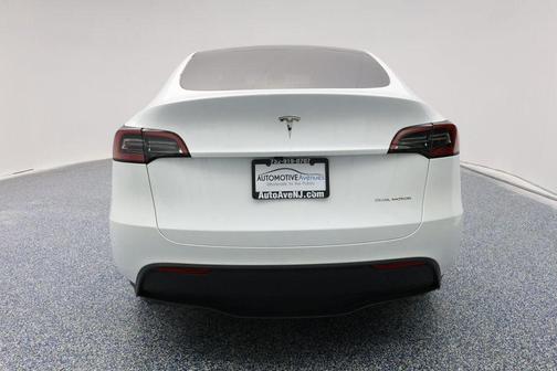 2023 Tesla Model Y Long Range AWD