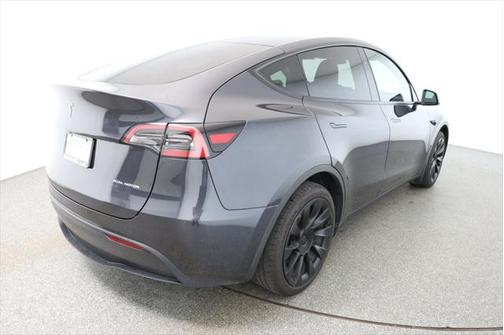 2024 Tesla Model Y Long Range Dual Motor All-Wheel Drive