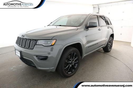 2022 Jeep Grand Cherokee Altitude