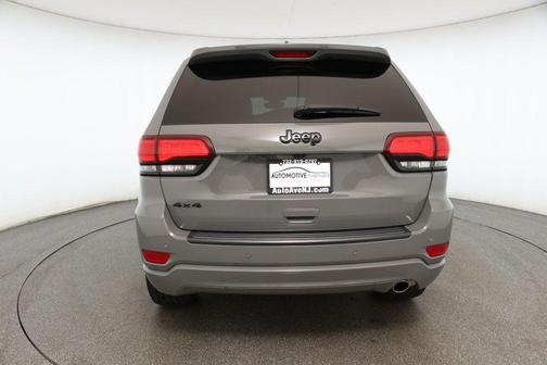 2022 Jeep Grand Cherokee Altitude